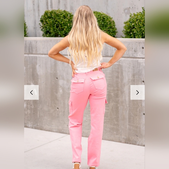 Judy Blue Pink High Rise Cargo Straight Jeans Size 11/30 - Picture 10 of 11